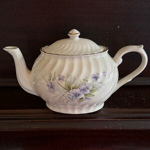 Arthur Wood & Son, Staffordshire, England, Est 1884